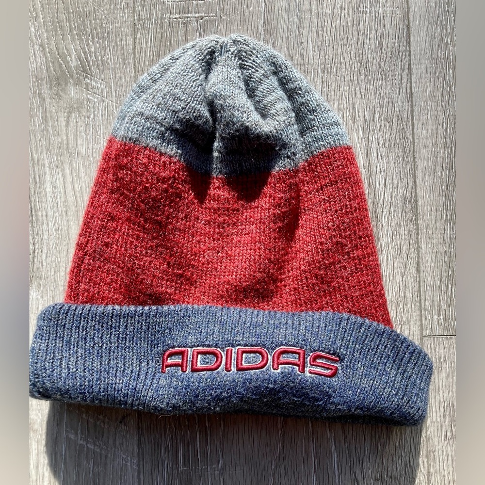 Adidas Beanie Hat Cap Gray Red
Adult One Size Knit Winter
Outdoors Mens 90s